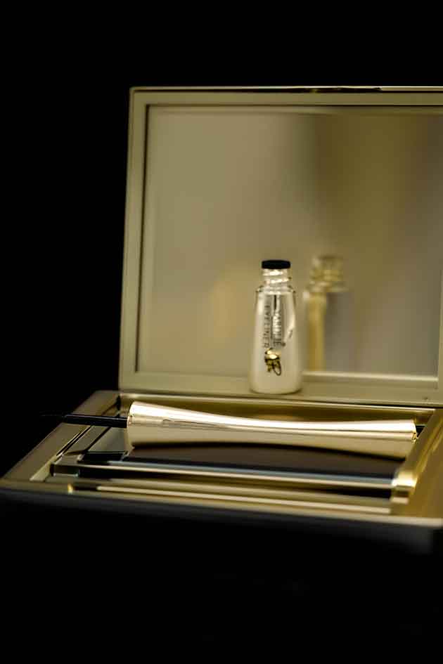 Yardlie Professional VC-B5 Quick Drying Liquid Eyeliner Waterproof 24K Fresh Wear 5ml