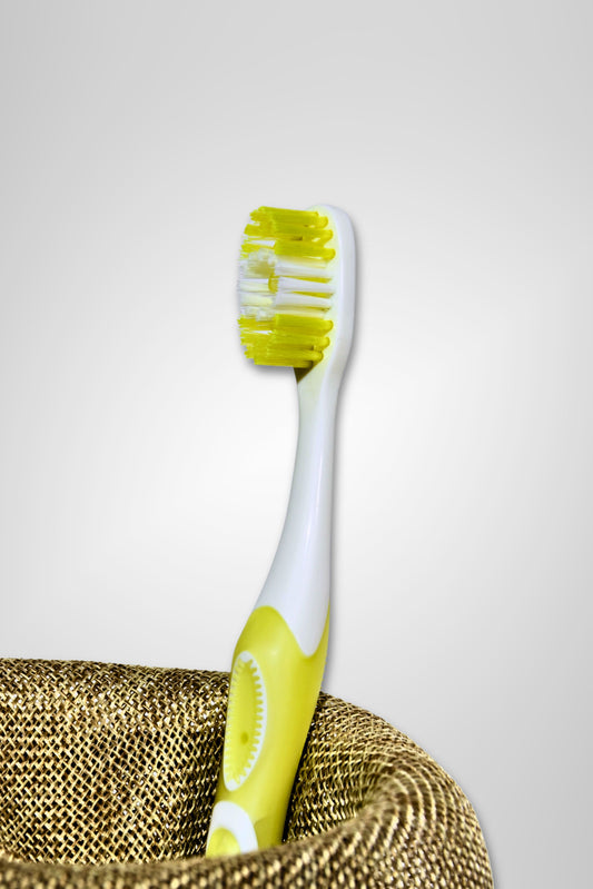 Yardlie Professional 3D White Toothbrush.