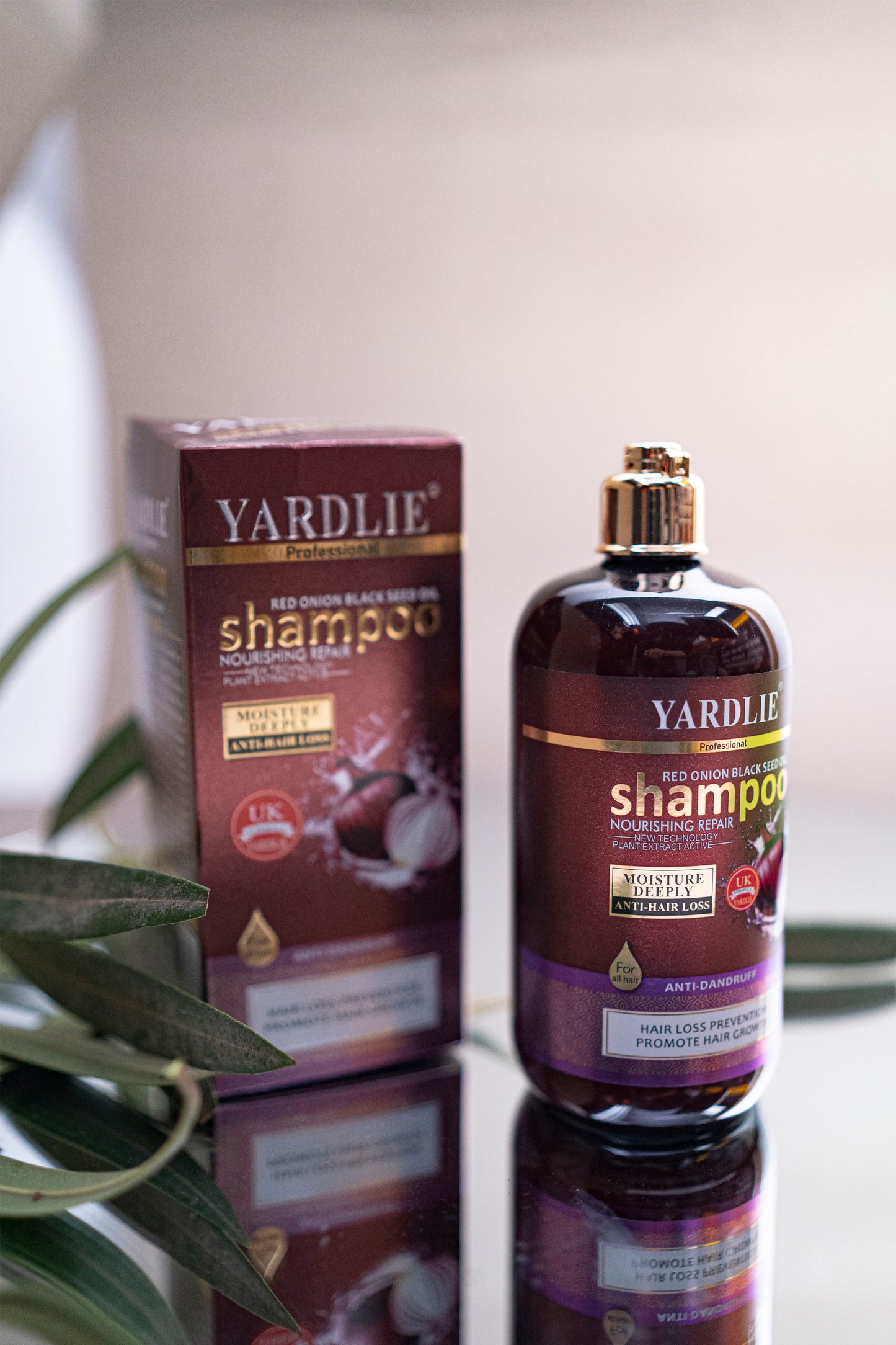 Yardlie Professional Red Onion Black Seed With Flower Aroma Shampoo 500g.
