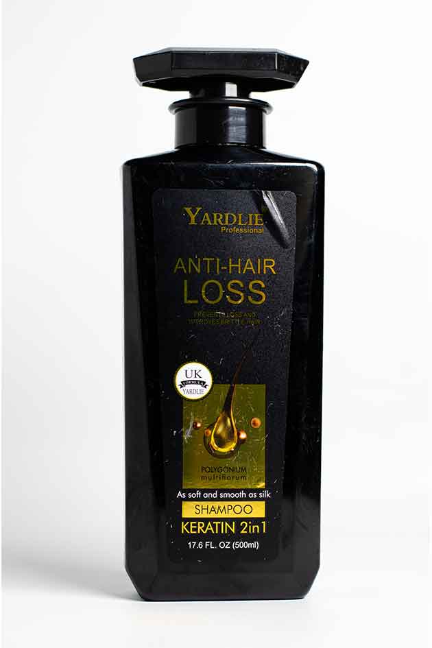 Yardlie Professional Anti-Hair Loss Keratin 2in1 Shampoo 500ml Slight Label Scratch. Black bottle of Yardley Anti-Hair Loss Shampoo on a white background