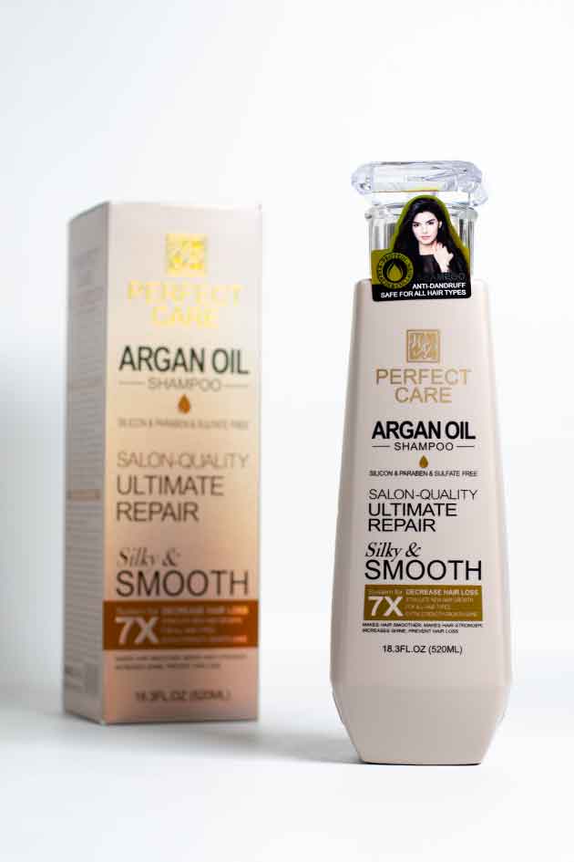 Perfect Care Argan Oil Shampoo Bottle 520ml. Shampoo bottle and packaging of 'Perfect Care' Argan Oil Shampoo on a white background