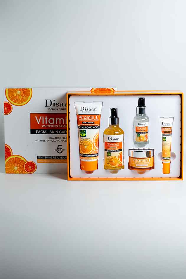 Disaar Vitamin C skincare product set with packaging on a white background