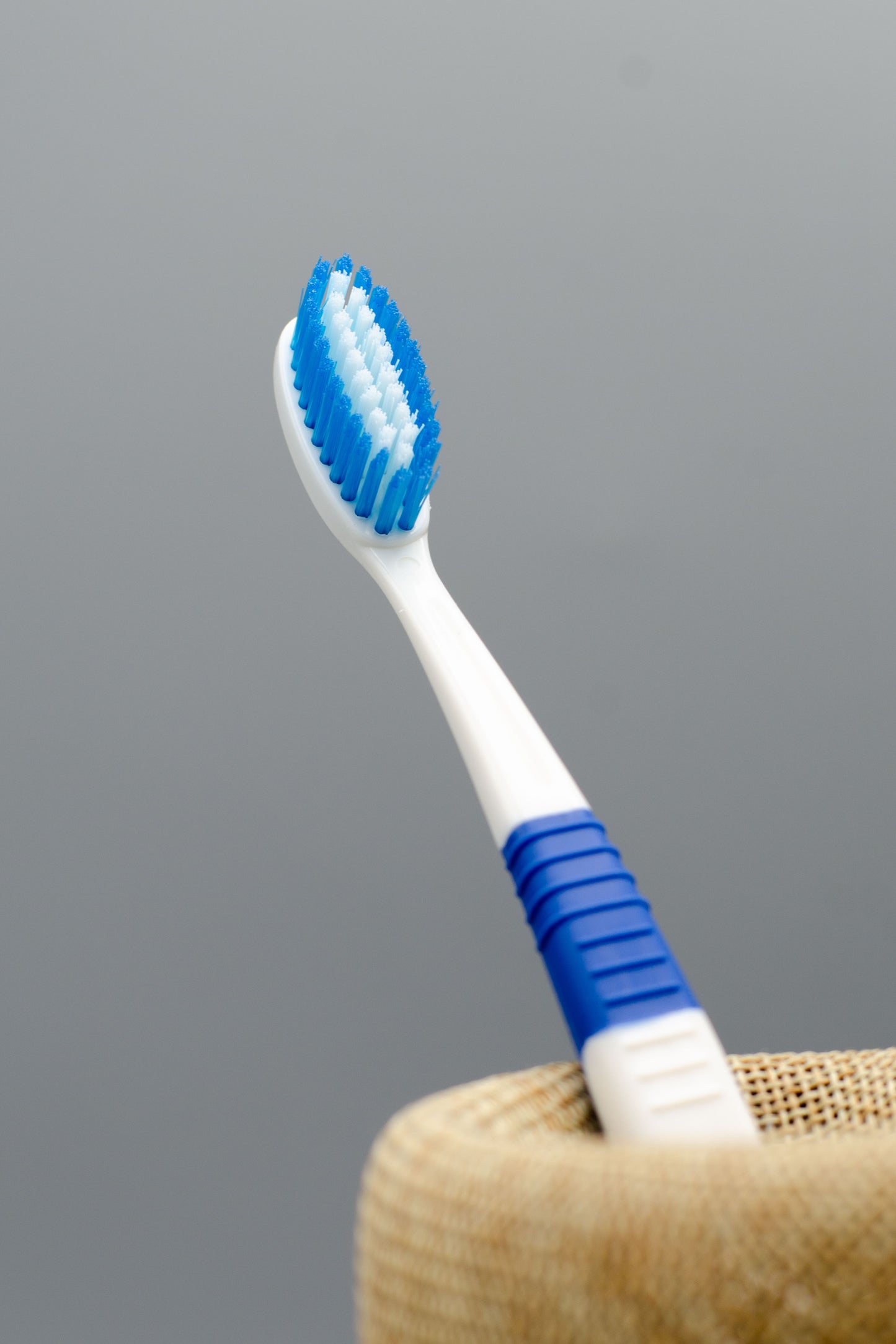 Yardlie Premium's Perkins Sensitive Toothbrush With Smill Bristles