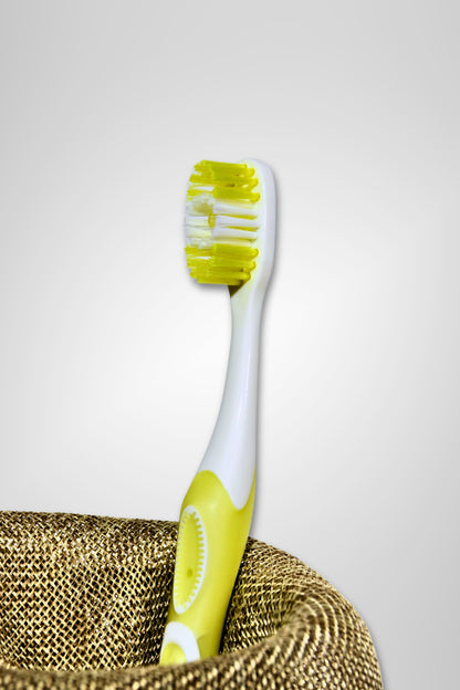 Yardlie Professional 3D White Toothbrush.