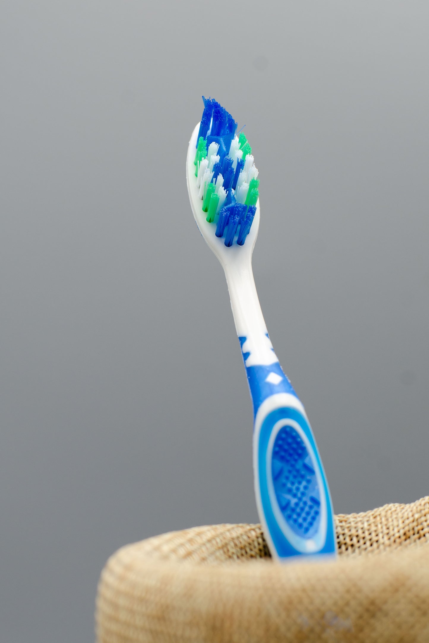 Yardlie Premium's Perkins 6x Fresh Clean Toothbrush