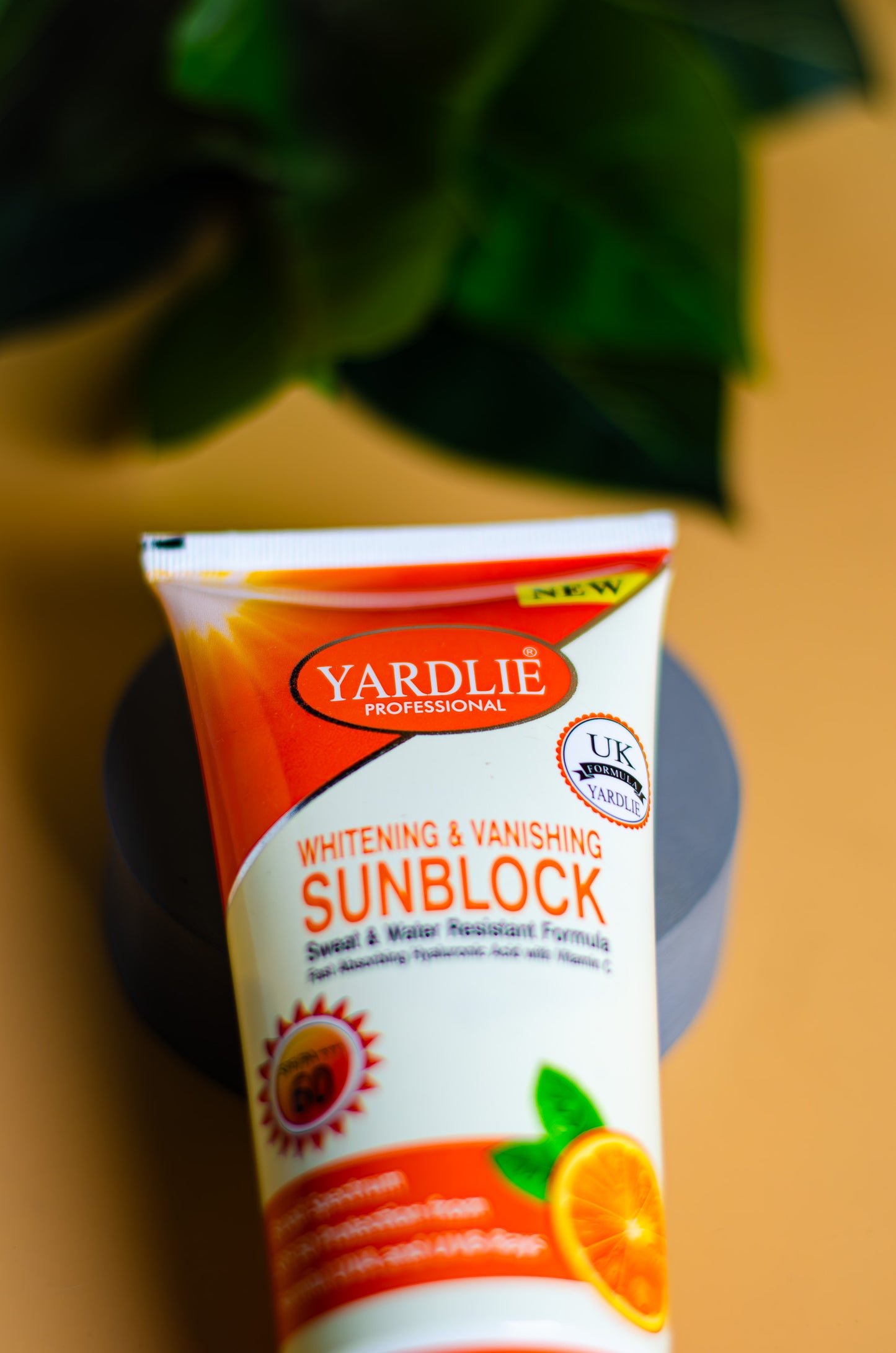 Sunblock | Vitamin C | UK Based Formula |  Yardlie Professional | 120ml |