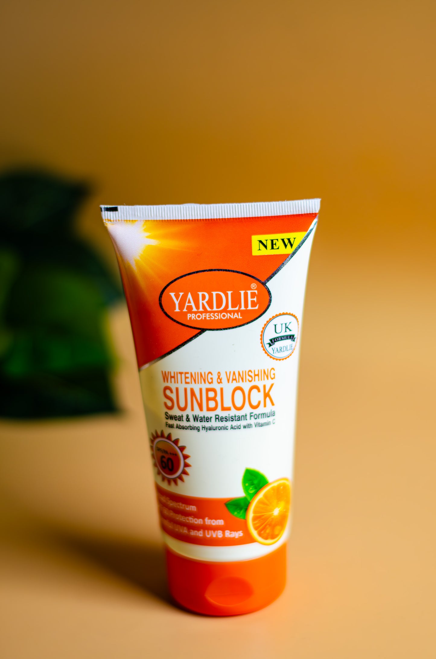 Sunblock | Vitamin C | UK Based Formula |  Yardlie Professional | 120ml |