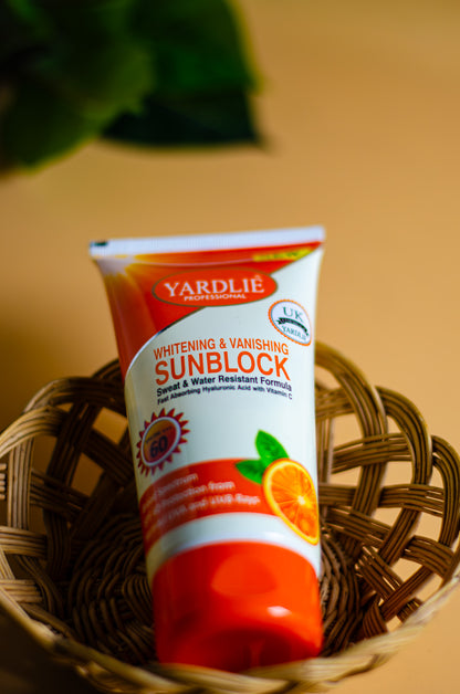 Sunblock | Vitamin C | UK Based Formula |  Yardlie Professional | 120ml |