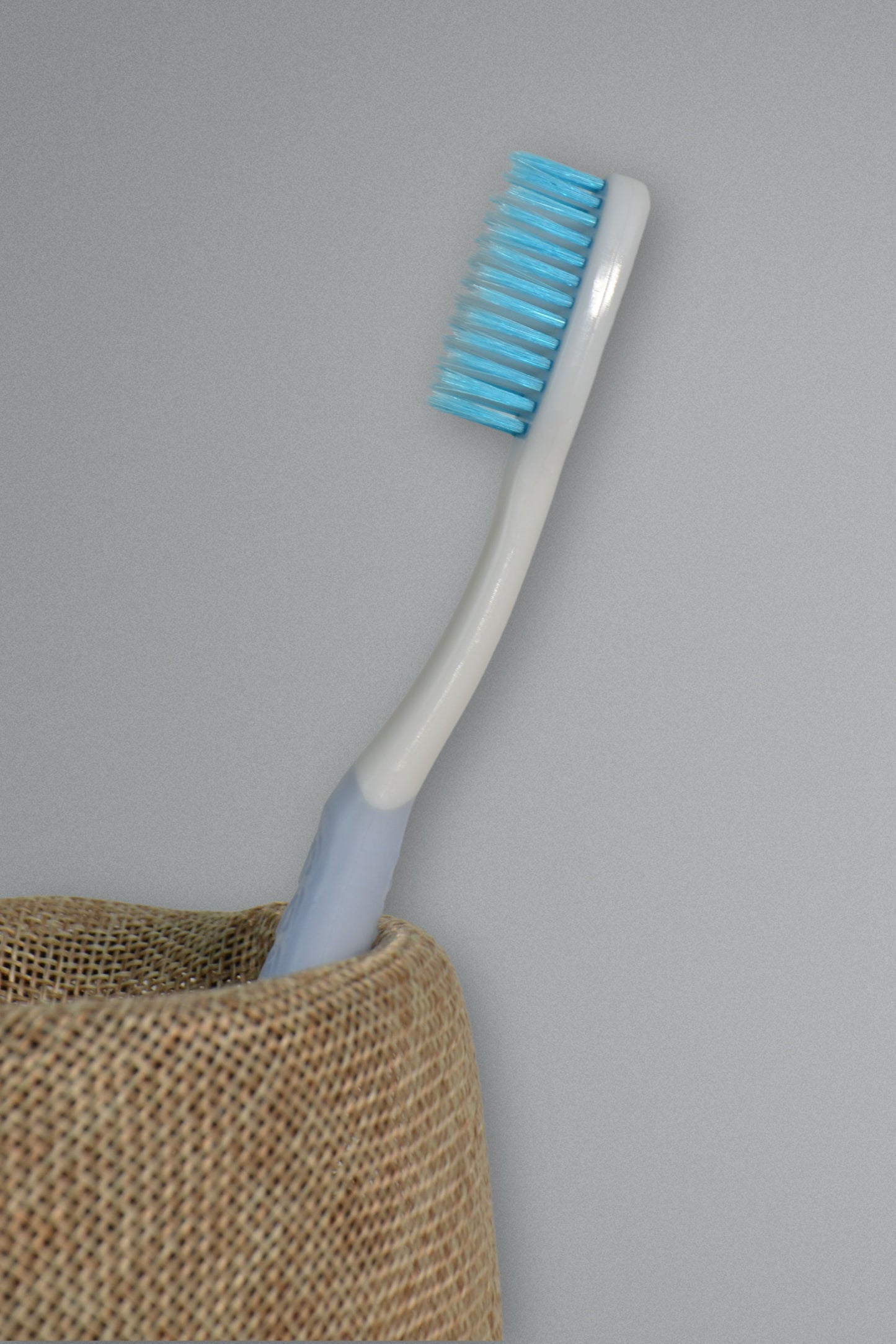 Yardlie Premium Toothbrush With Hygiene Soft Colorful Bristle.