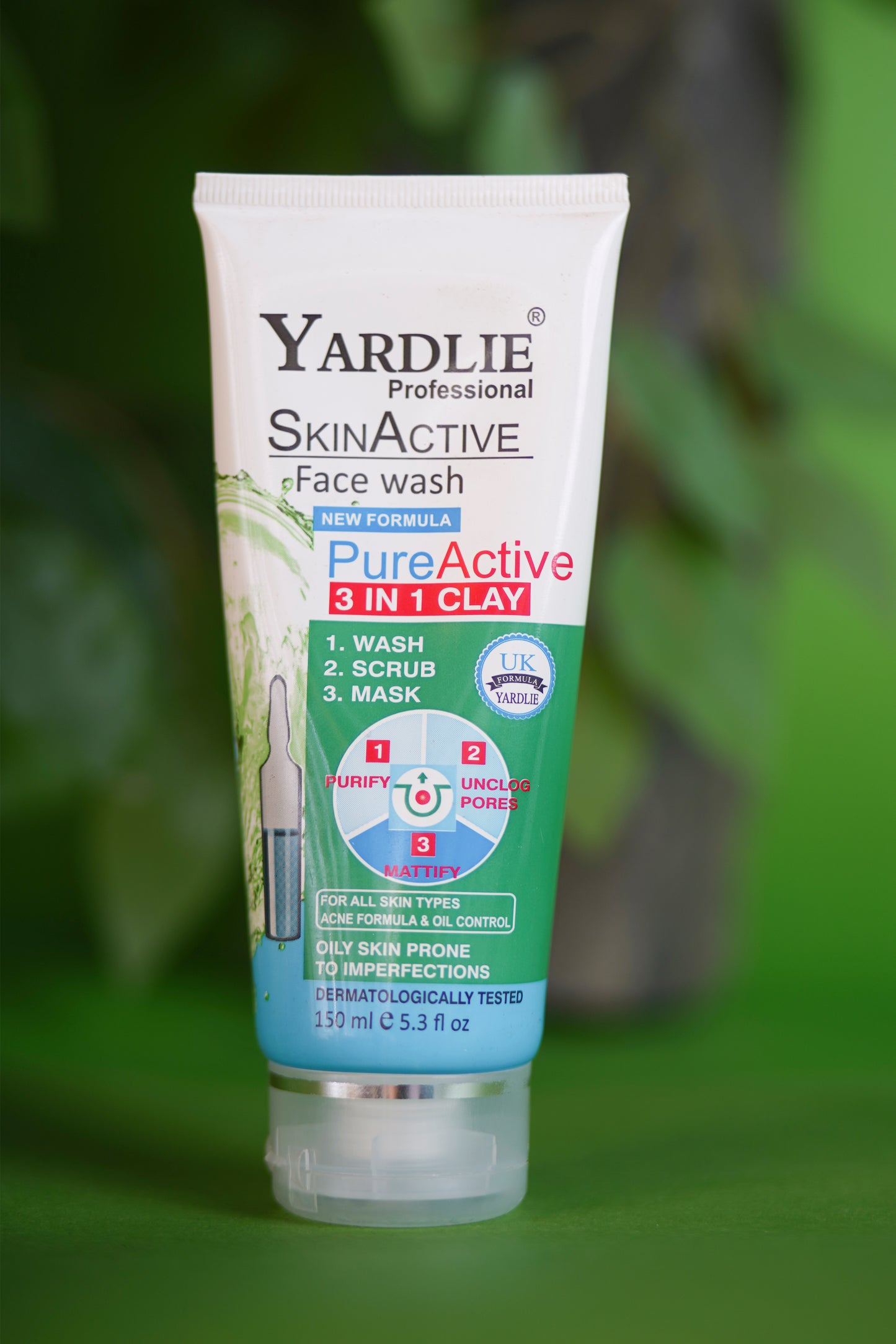 Yardlie Professional Skin Active Face Wash UK Based Formula 120ml.